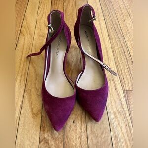 Antonio Melani Pointed Toe Heel with Strap Size 7